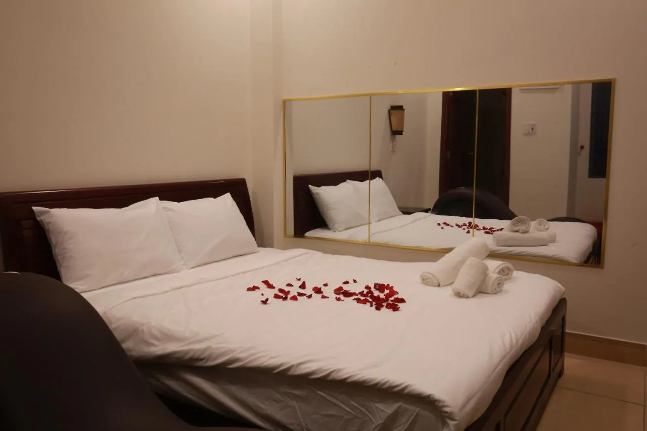 Lotus Hotel The Cupid Room 다낭 베트남