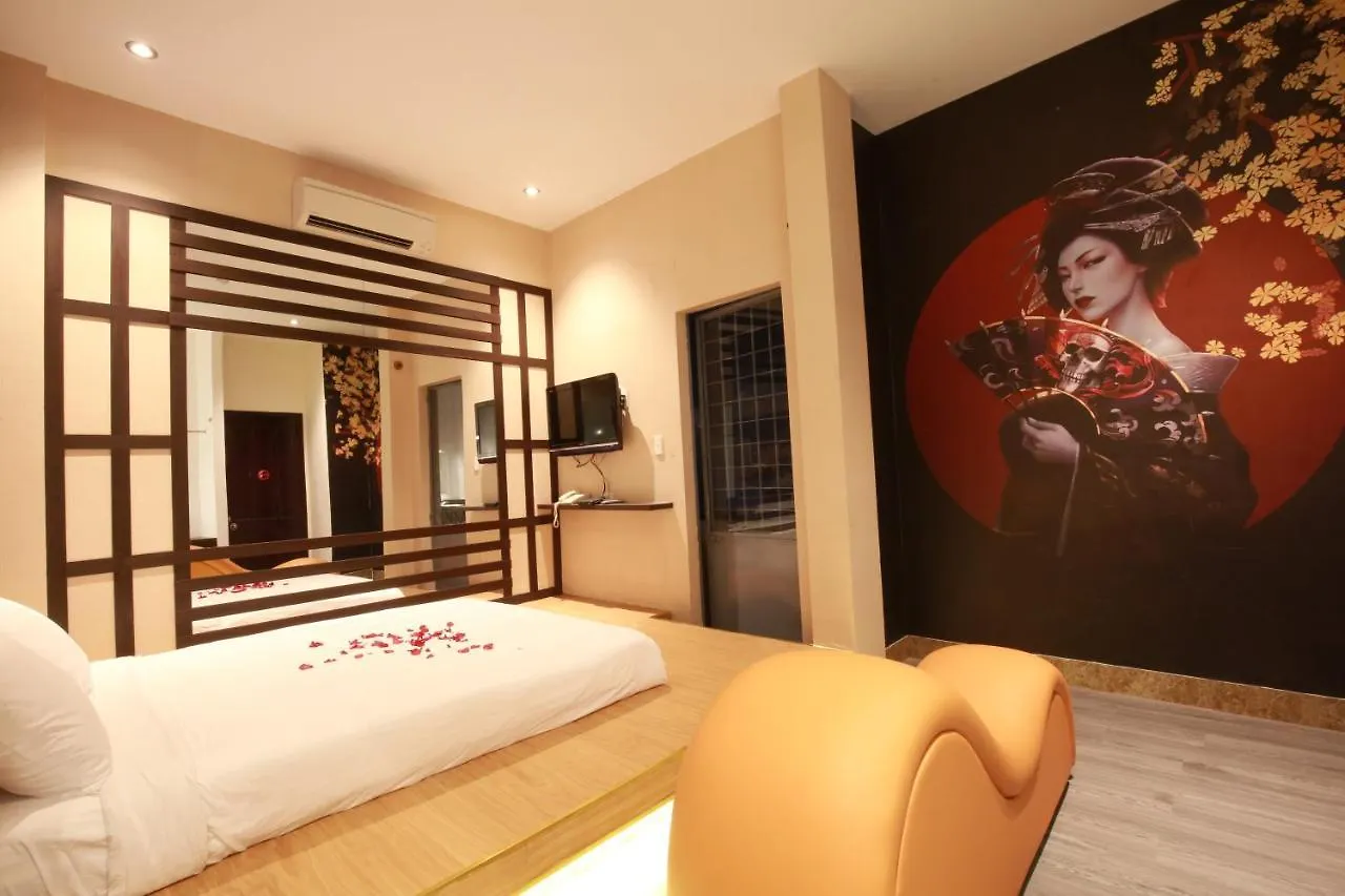 Lotus Hotel The Cupid Room 다낭