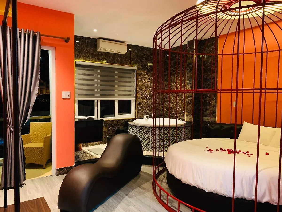 Lotus Hotel The Cupid Room 다낭 0*,  베트남