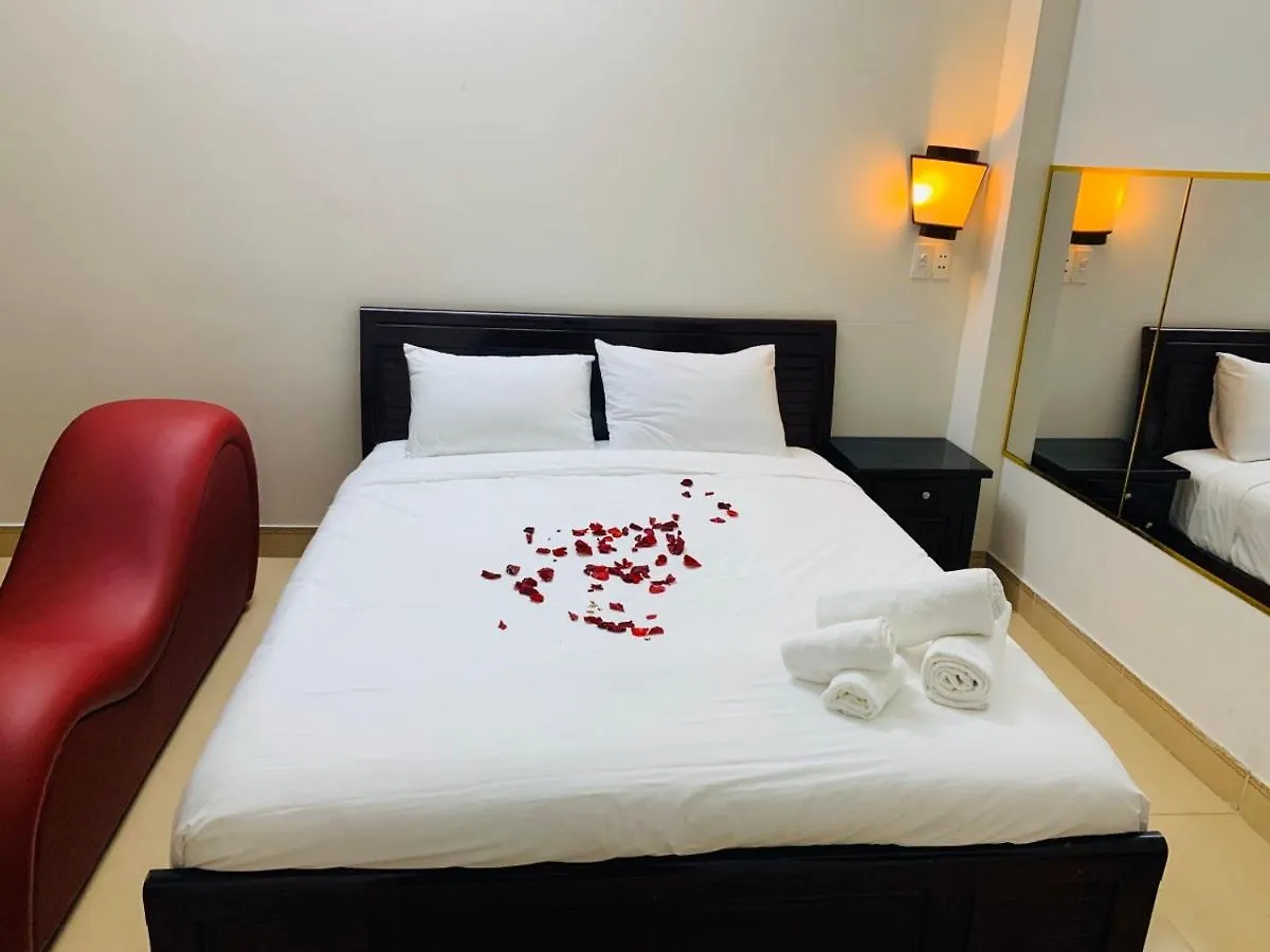 러브호텔 Lotus Hotel The Cupid Room 다낭
