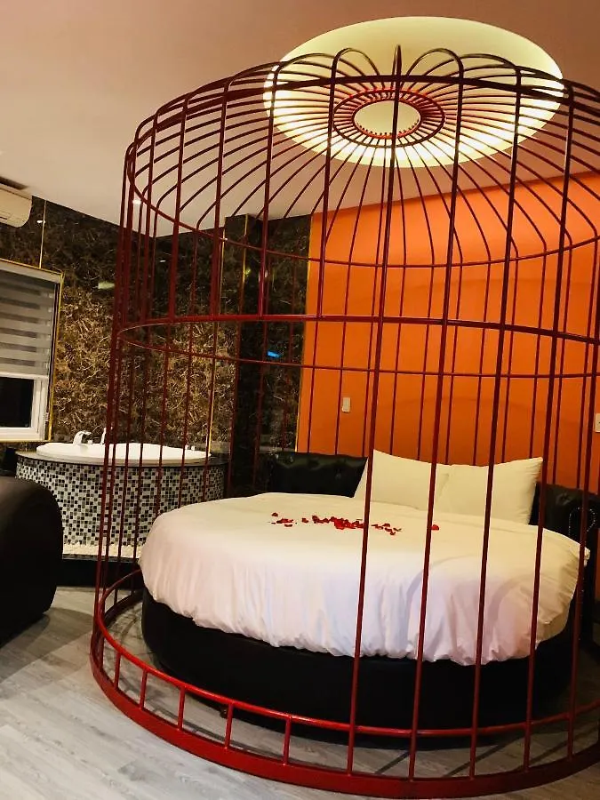 Love hotel Lotus Hotel The Cupid Room Đà Nẵng